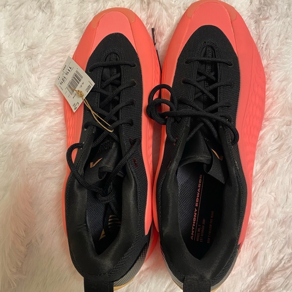 AE 1 Low Mural 11.5 - Picture 3 of 6